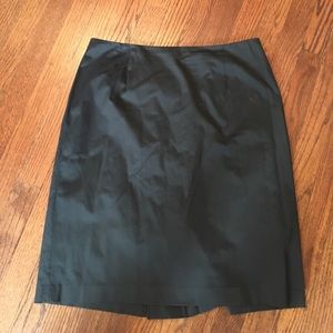 Ann Taylor black pencil skirt
